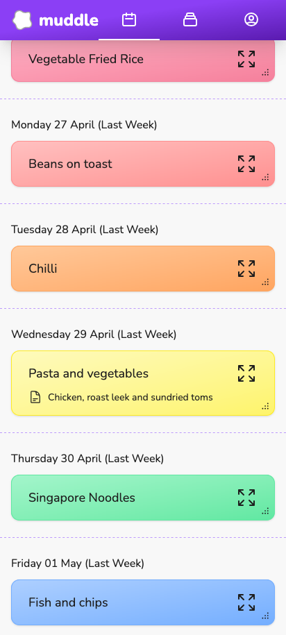 Muddle calendar in light mode showing a week of planned meals